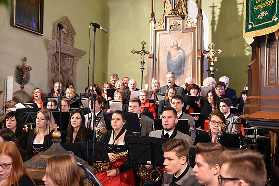 Chor trifft Orchester in Peesten und Stadelhofen