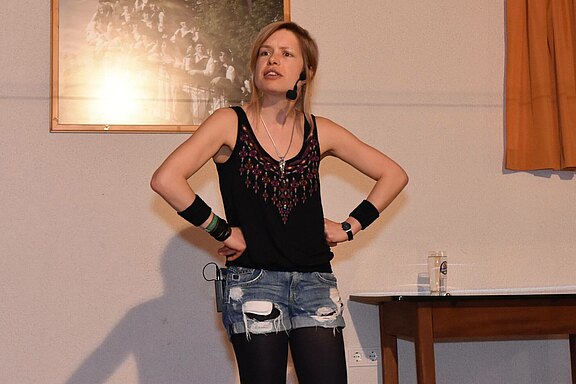 Andrea Limmer im Dorfhaus Peesten - 06